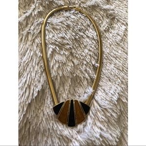 Gold retro shell vintage necklace black brown